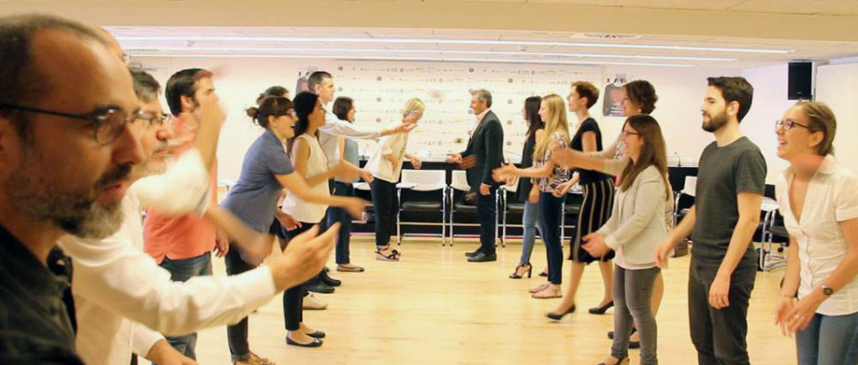 TÉCNICAS TEATRALES PARA LA EMPRESA